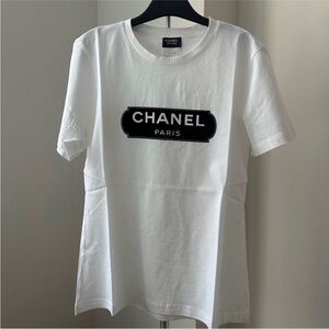 Chanel White Tee brand new S